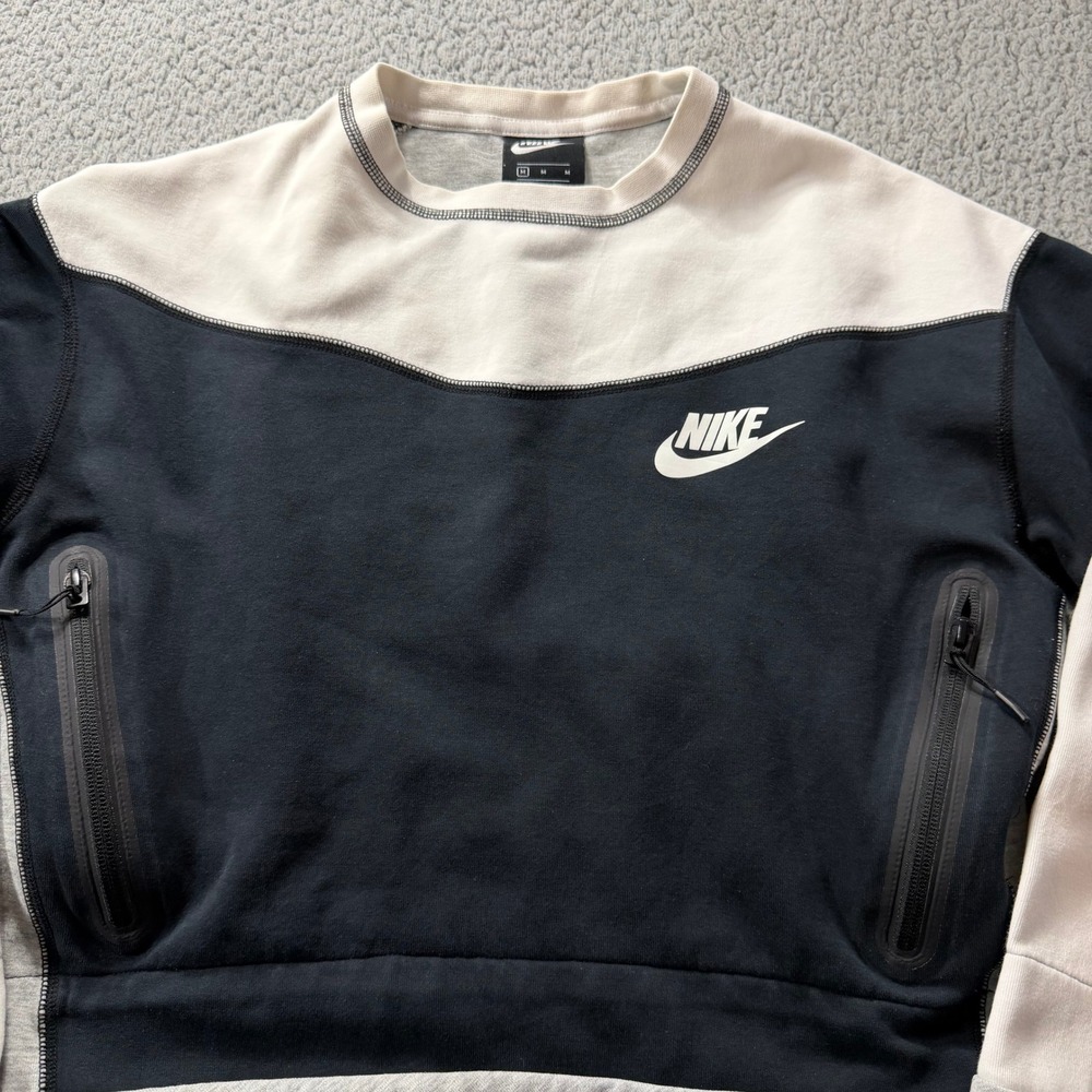 Nike Sportswear Tech Pack Colorblock Cropped Sweatshirt Black Grey AR2855-010 M